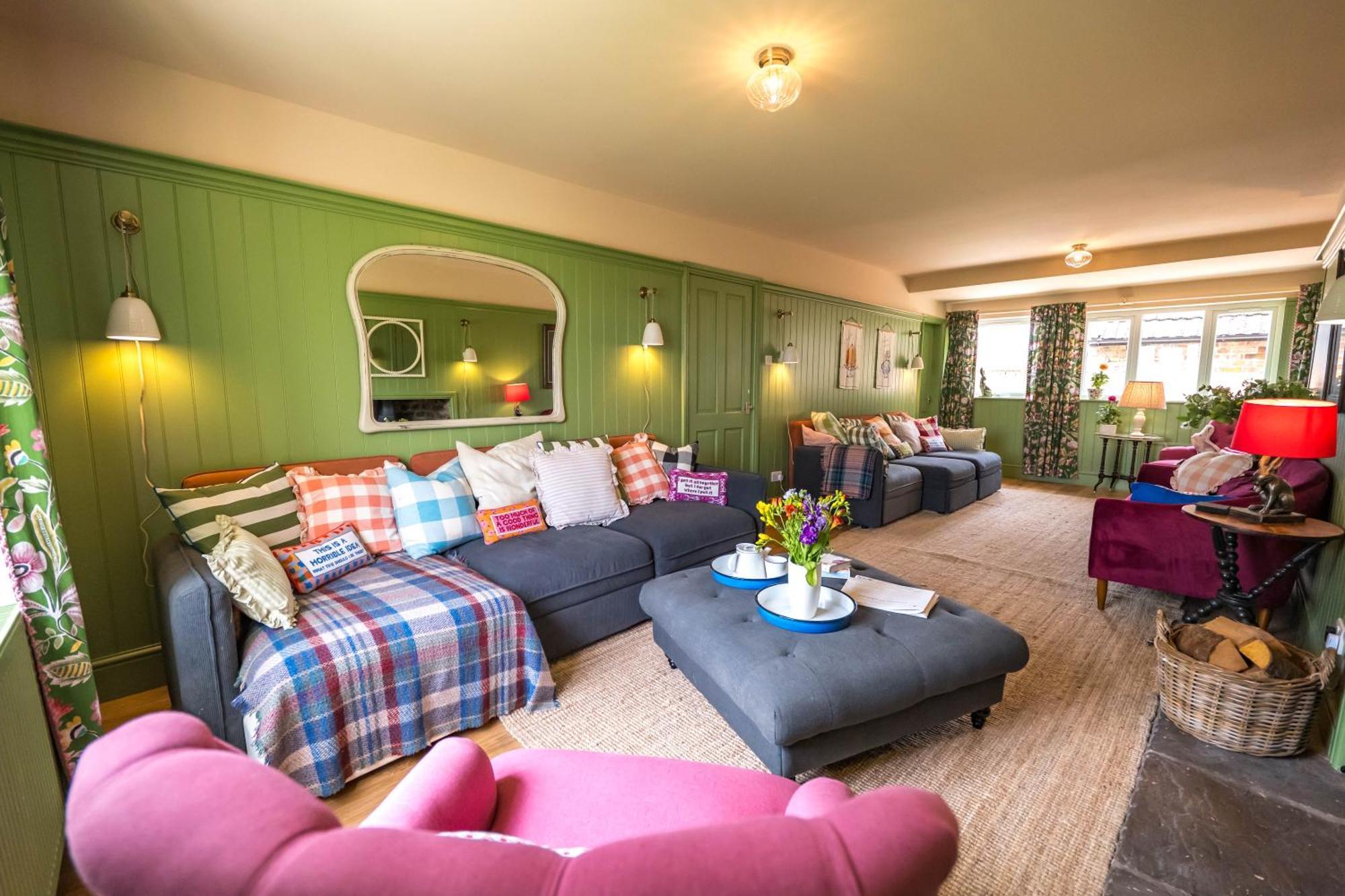 Large Country Cottage, Sleeps 8 - Spa Facilities, Garden Bar, Catering Services, Free Parking, Nature Reserve, Hen Parties Scunthorpe Buitenkant foto