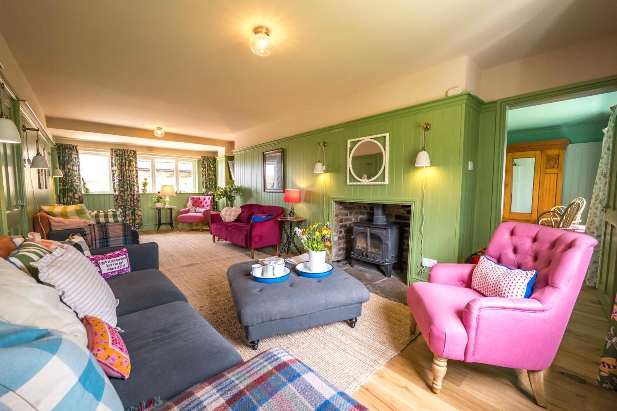 Large Country Cottage, Sleeps 8 - Spa Facilities, Garden Bar, Catering Services, Free Parking, Nature Reserve, Hen Parties Scunthorpe Buitenkant foto